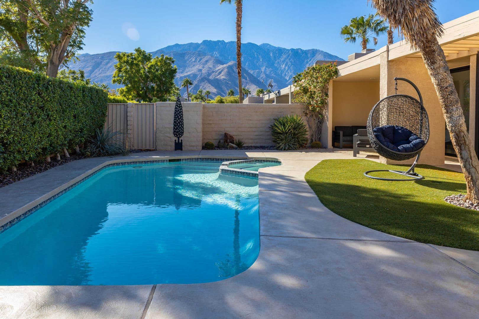 Palm Springs House: 2842 Sundance Cir W