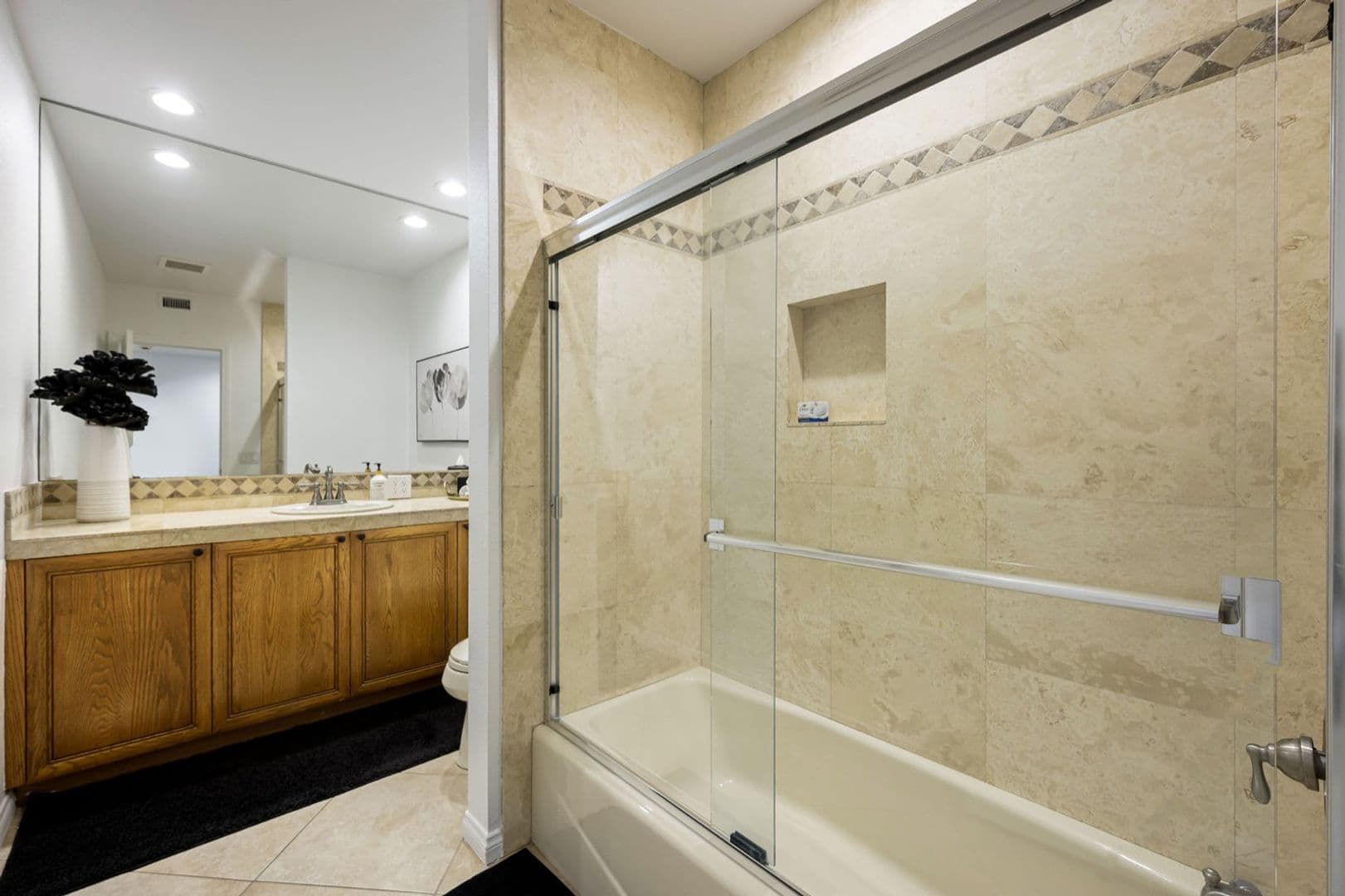 Palm Desert House: 73255 Grapevine Street