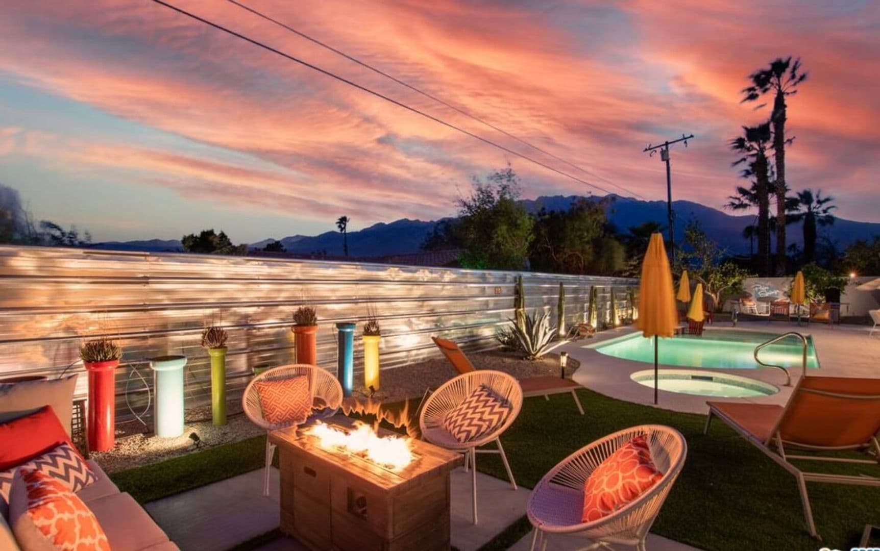 Palm Springs House: 2241 E Finley Rd