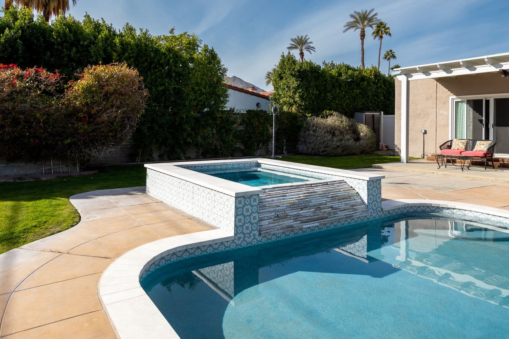 Palm Springs House: 477 East Via Colusa