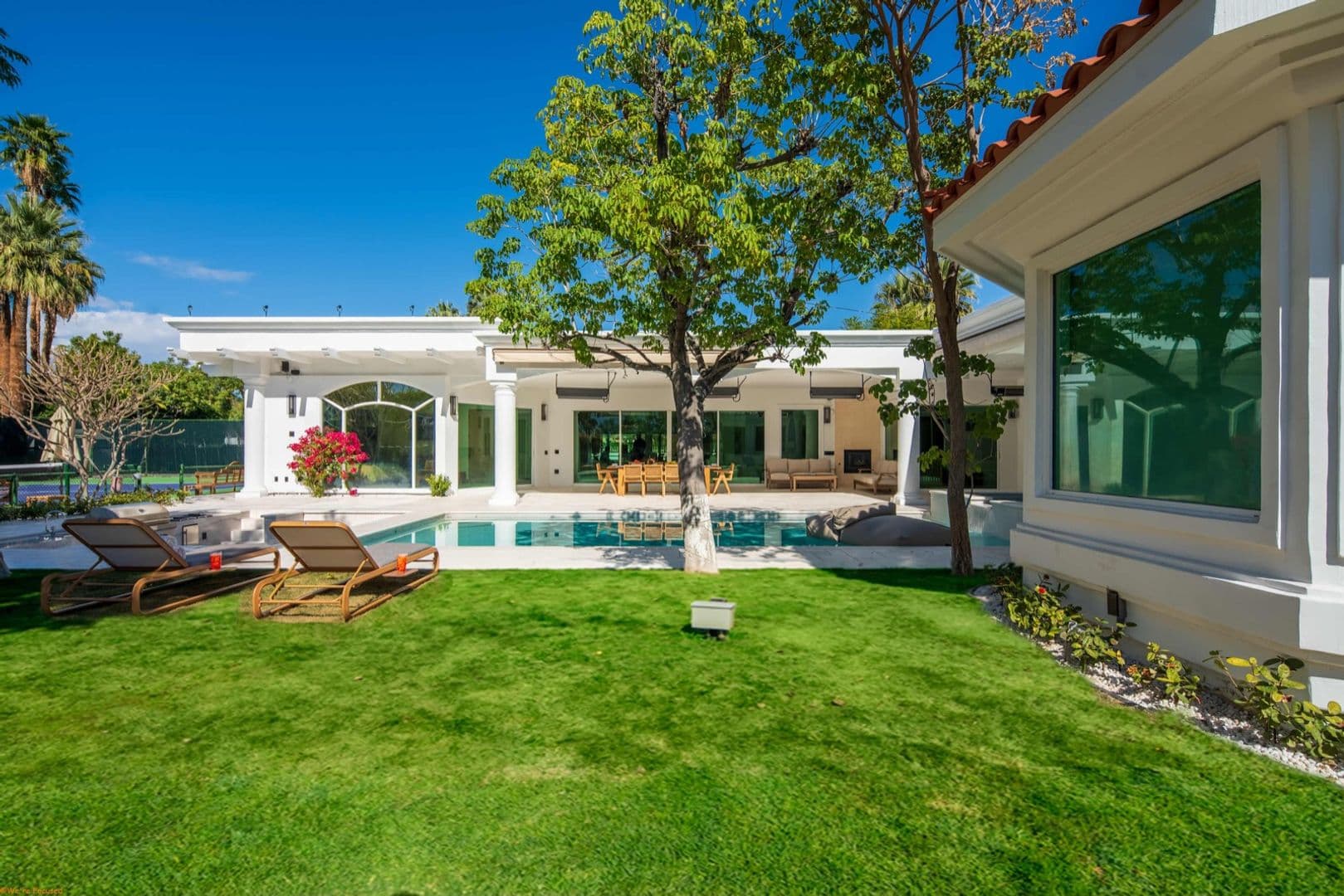 Palm Springs House: 875 Tamarisk Rd