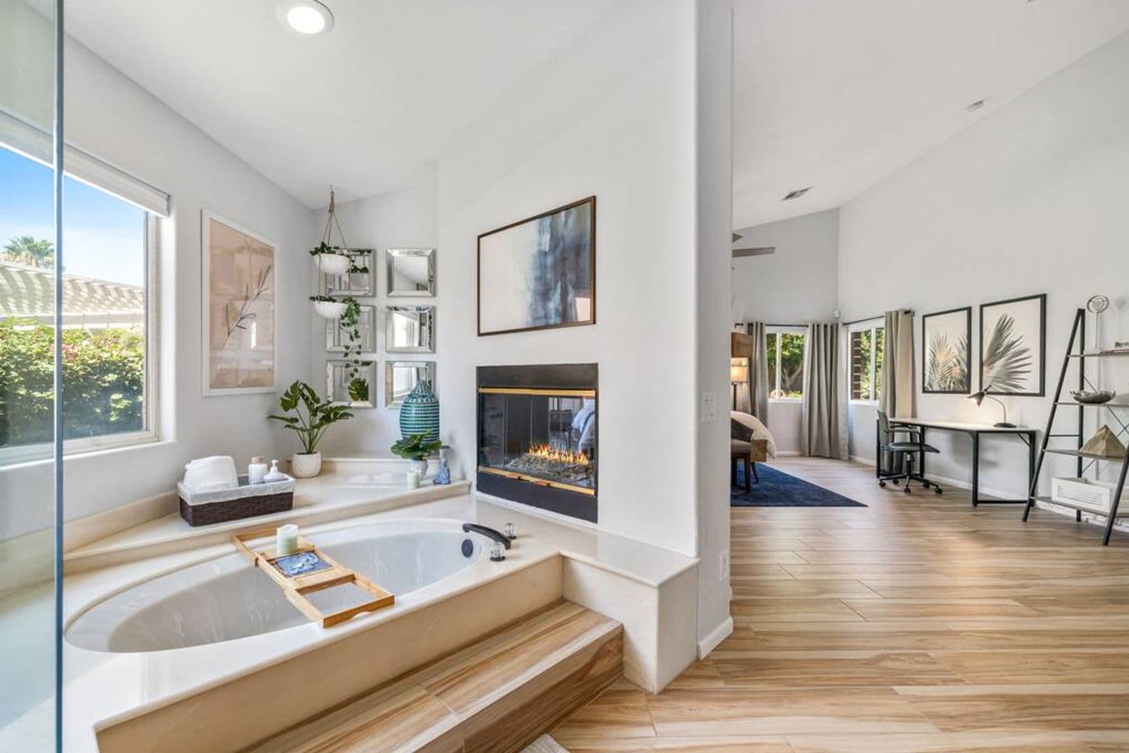 La Quinta House: 79150 Ocotillo Dr