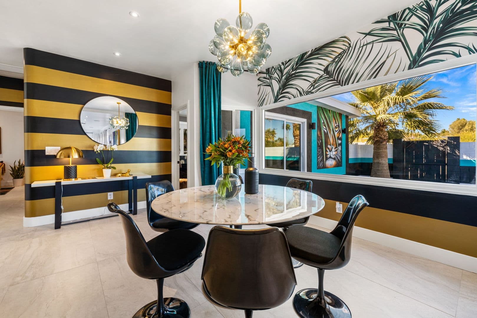 Palm Springs House: 2325 N Girasol Ave