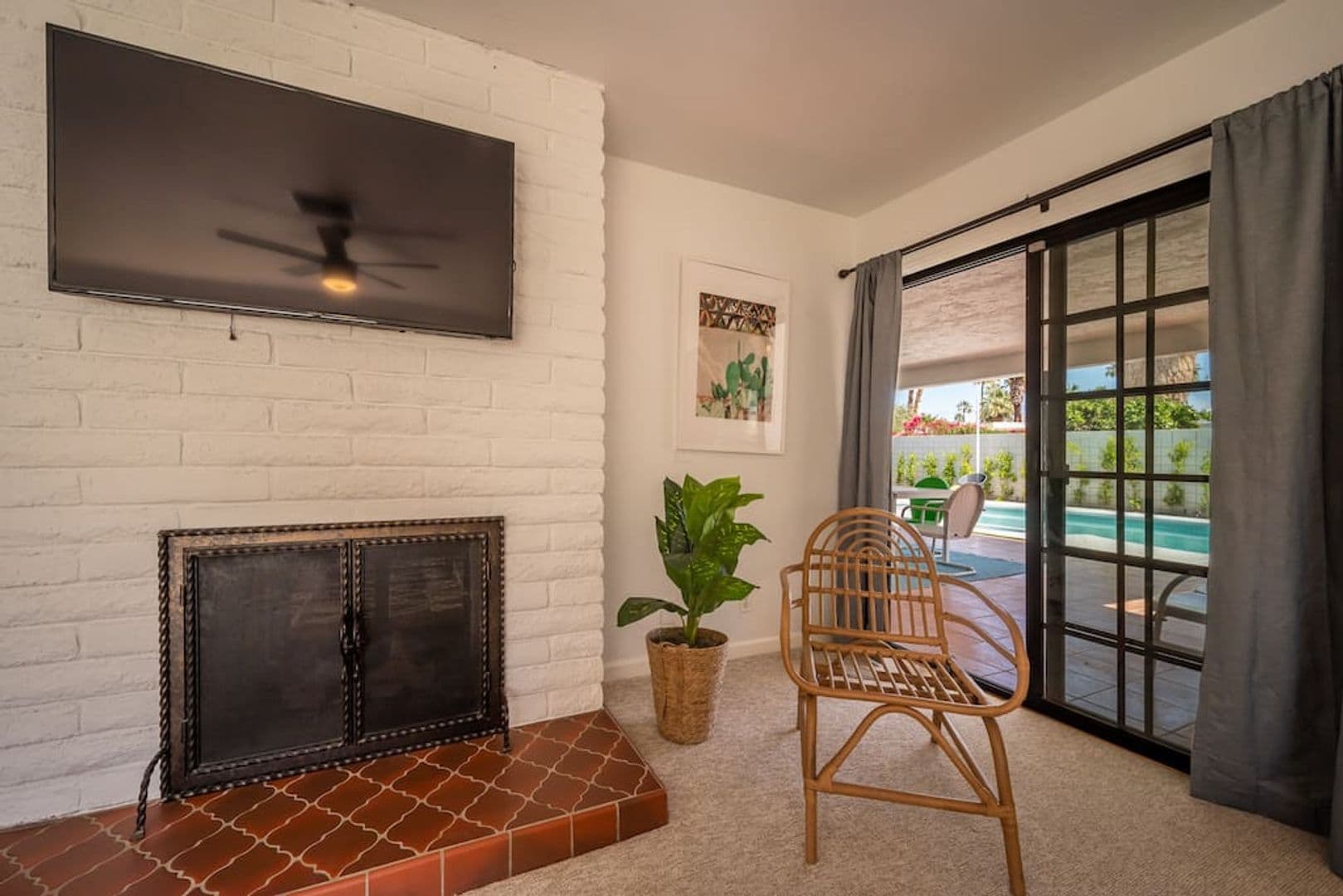Palm Springs House: 1970 South Joshua Tree Place