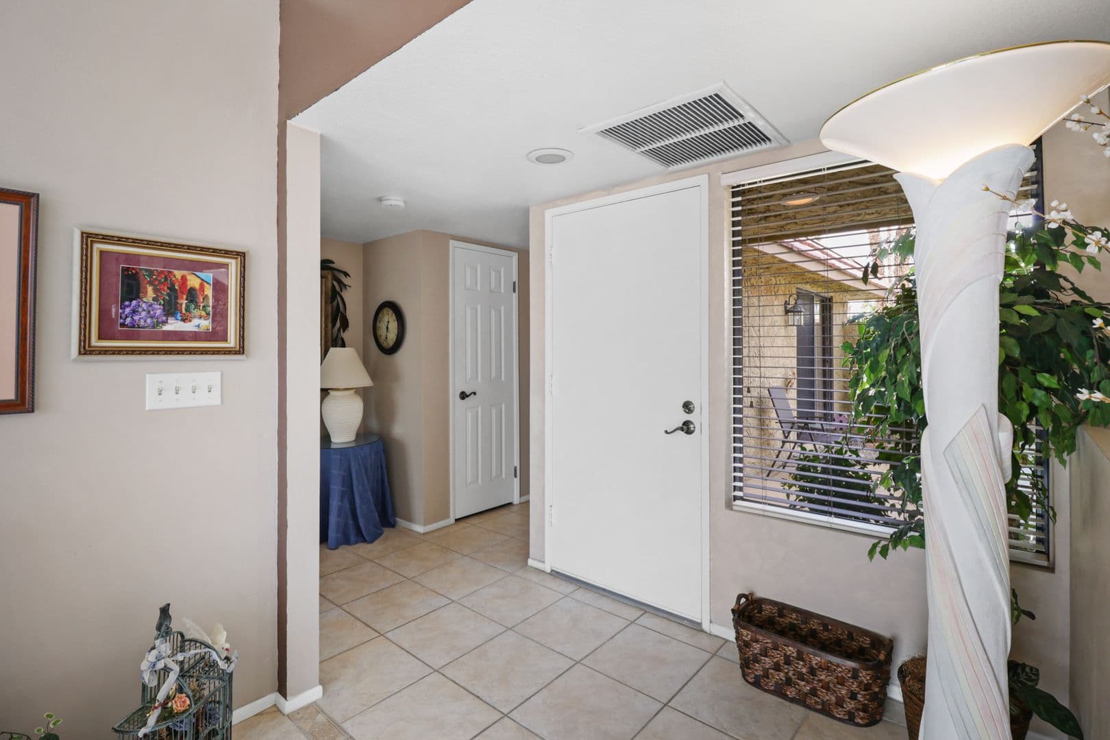 Cathedral City House: 68859 Paseo Real