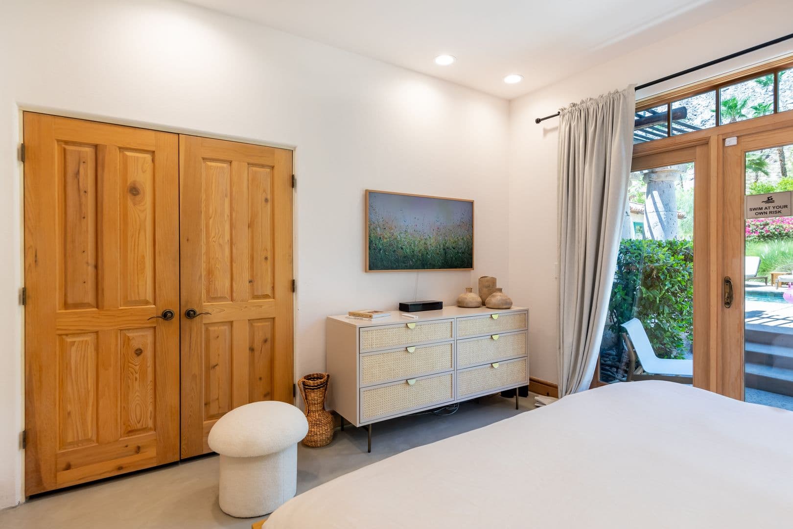 Palm Springs House: 690 West Linda Vista Drive