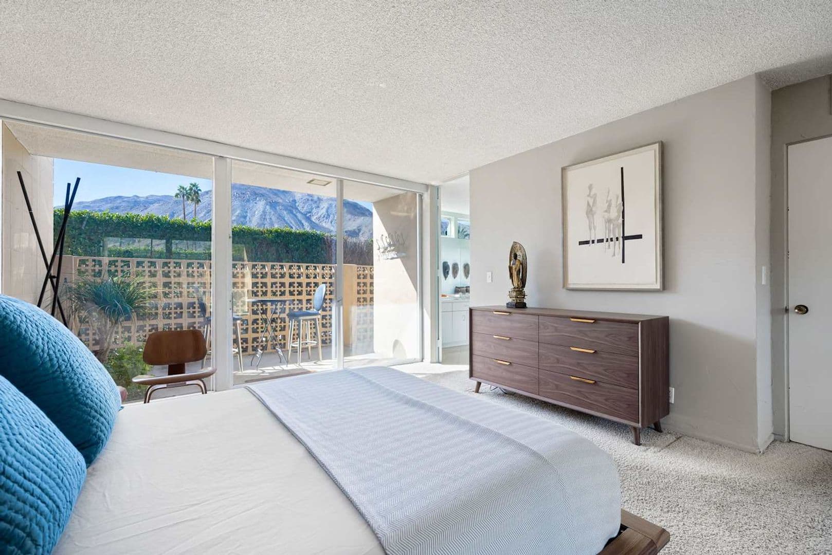 Palm Desert House: 815 Sandpiper Street