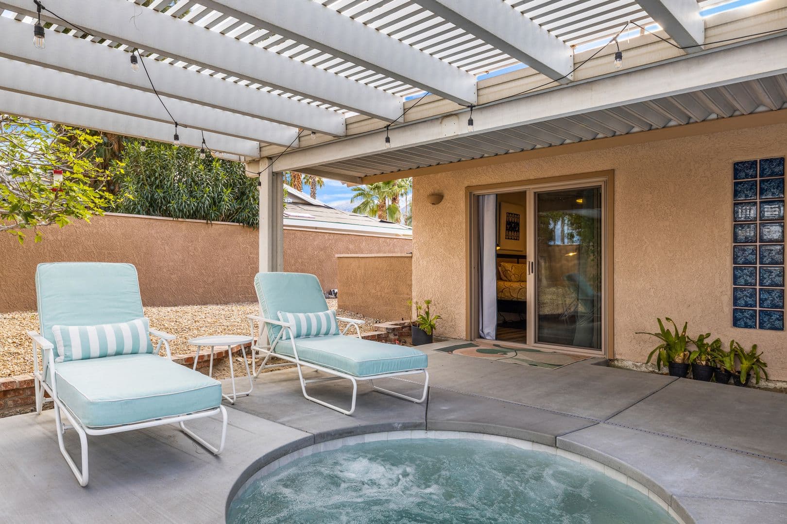 Palm Springs House: 1334 S San Joaquin Dr