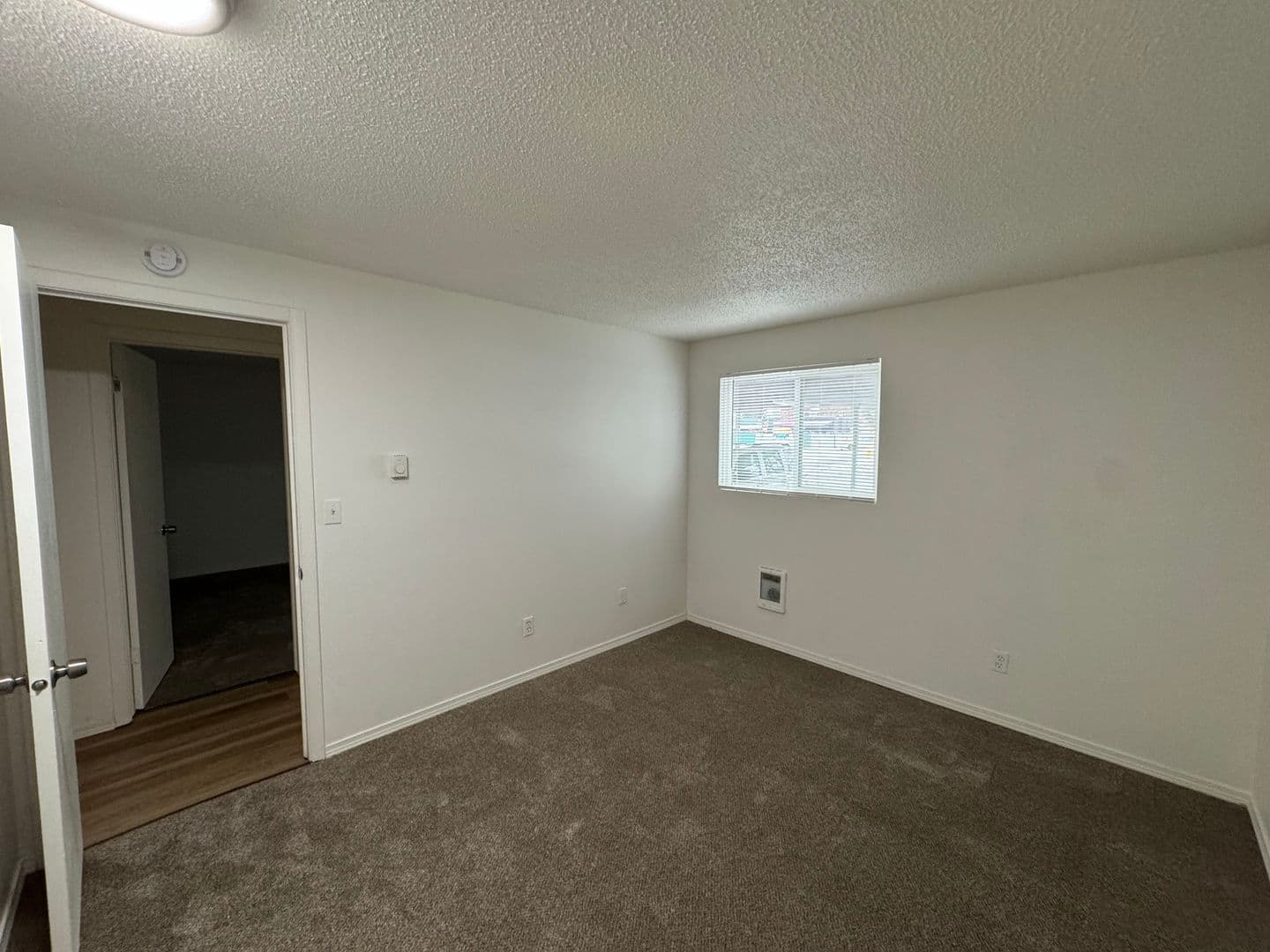 Millwood Apartment: 8927 E Liberty Ave