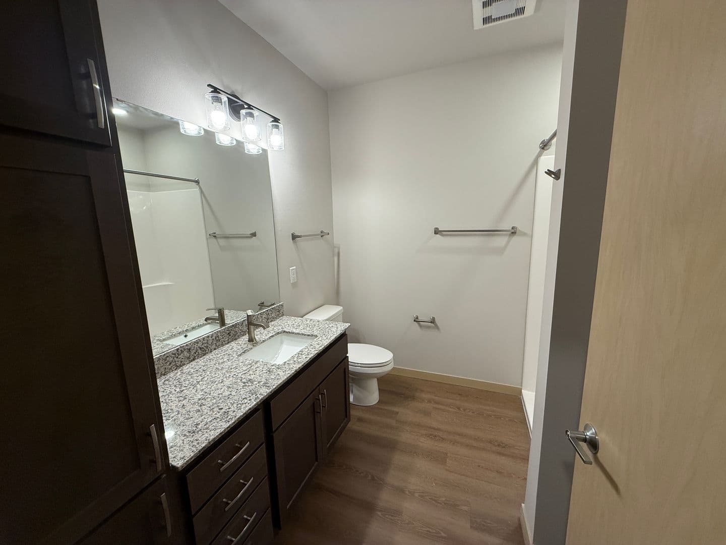 Monona Apartment: 5103 Monona Drive