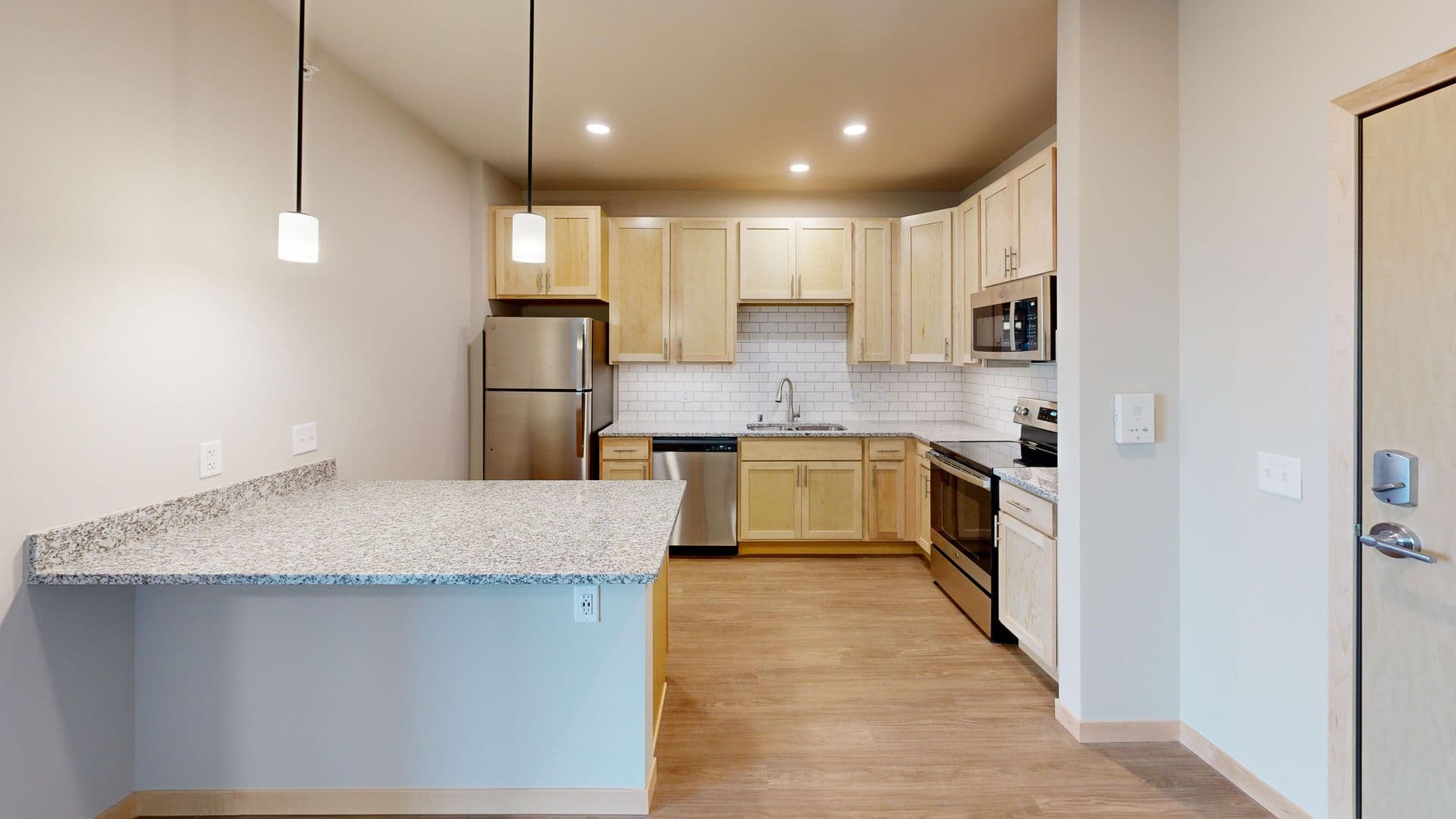 Madison Apartment: 512 S. Yellowstone Drive