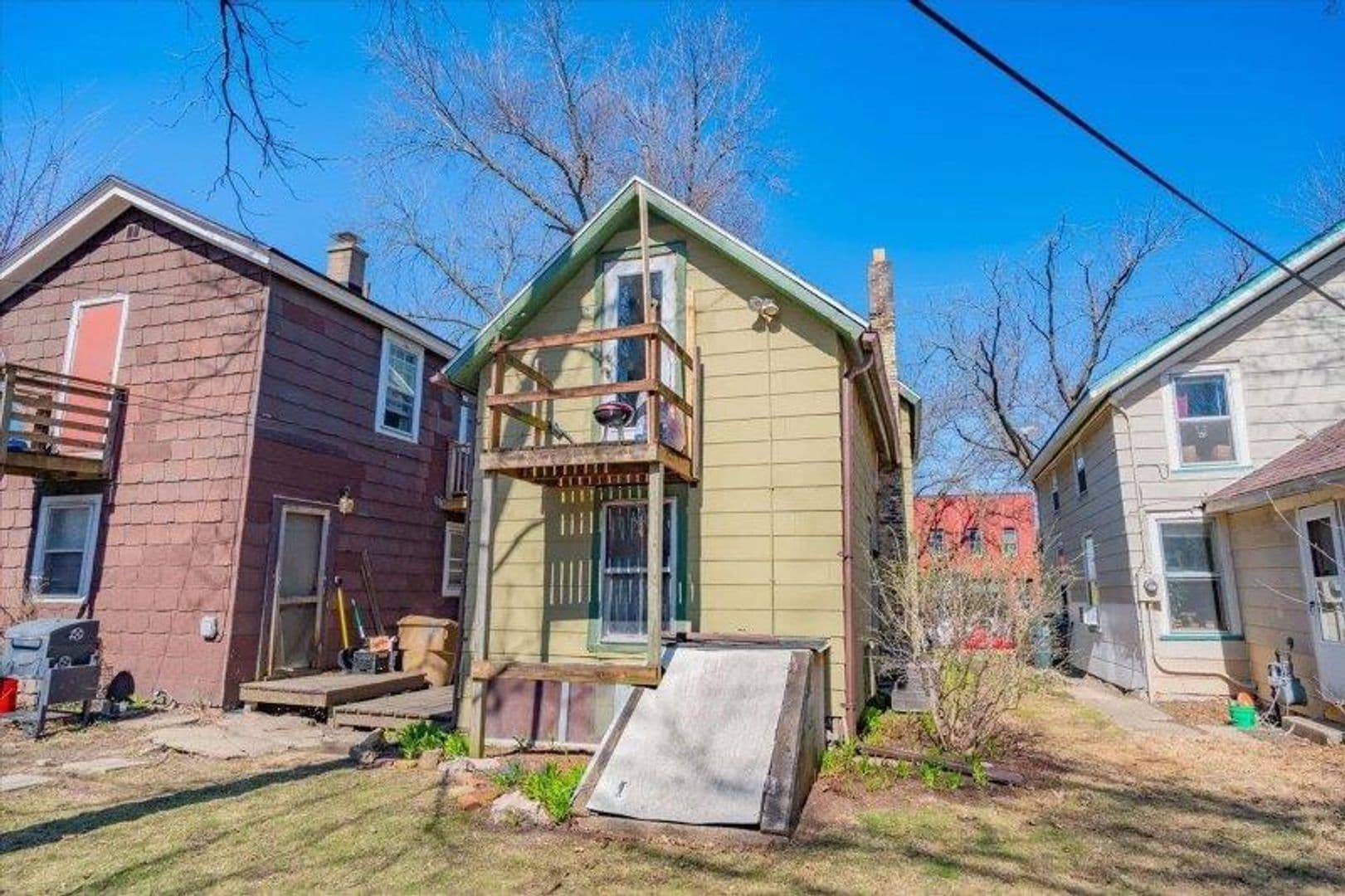 Madison Apartment: 1145 Williamson Street