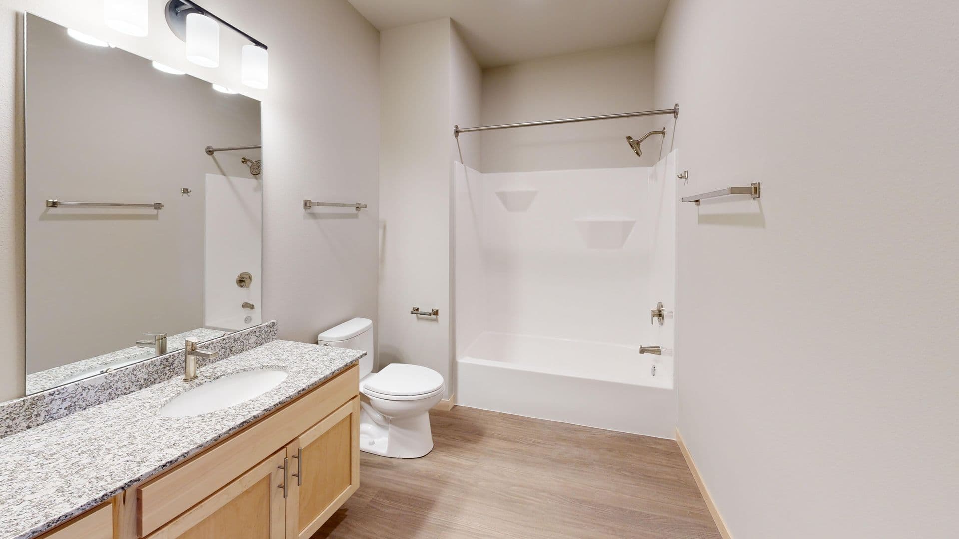 Madison Apartment: 512 S. Yellowstone Drive