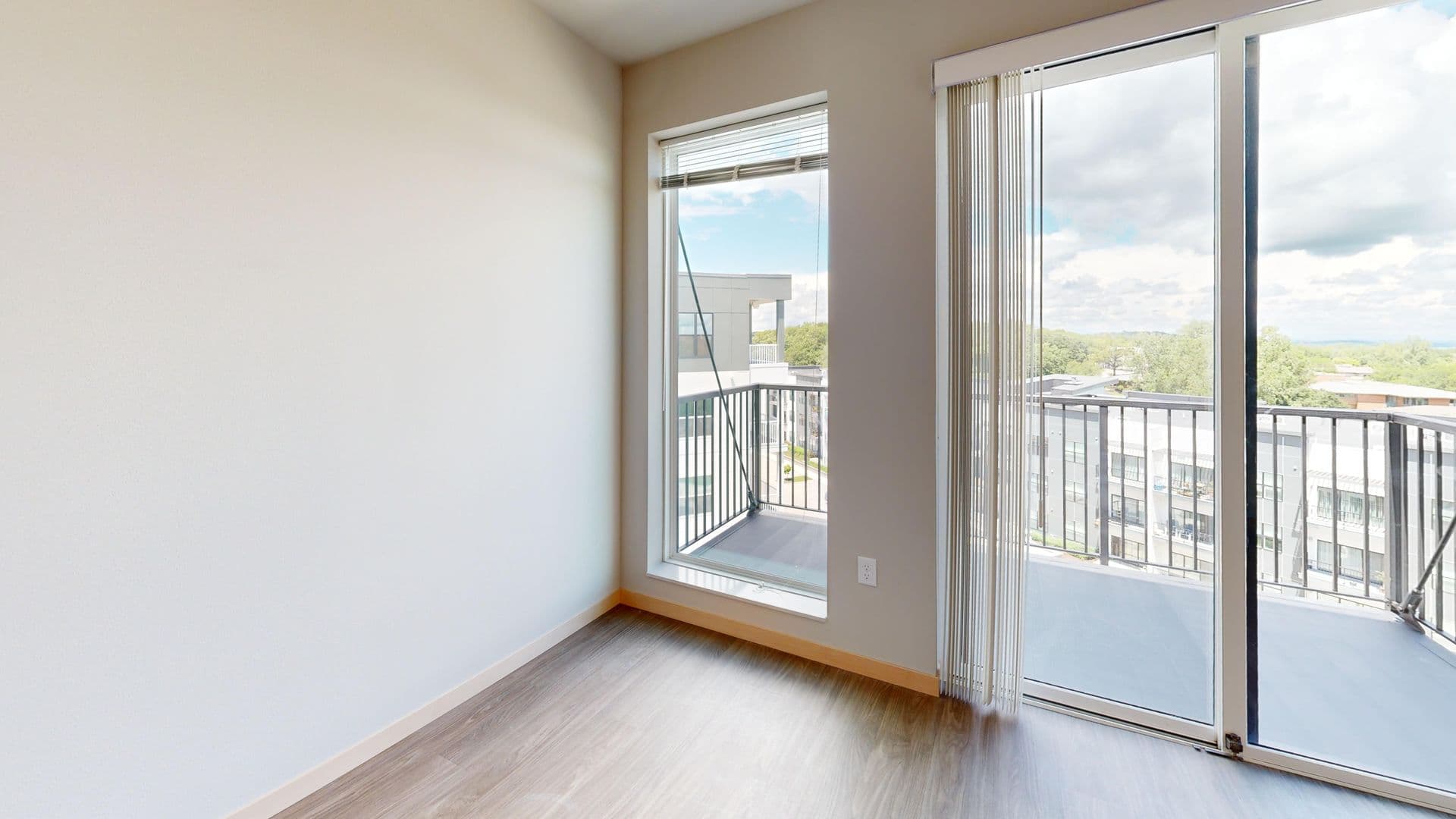 Madison Apartment: 512 S. Yellowstone Drive