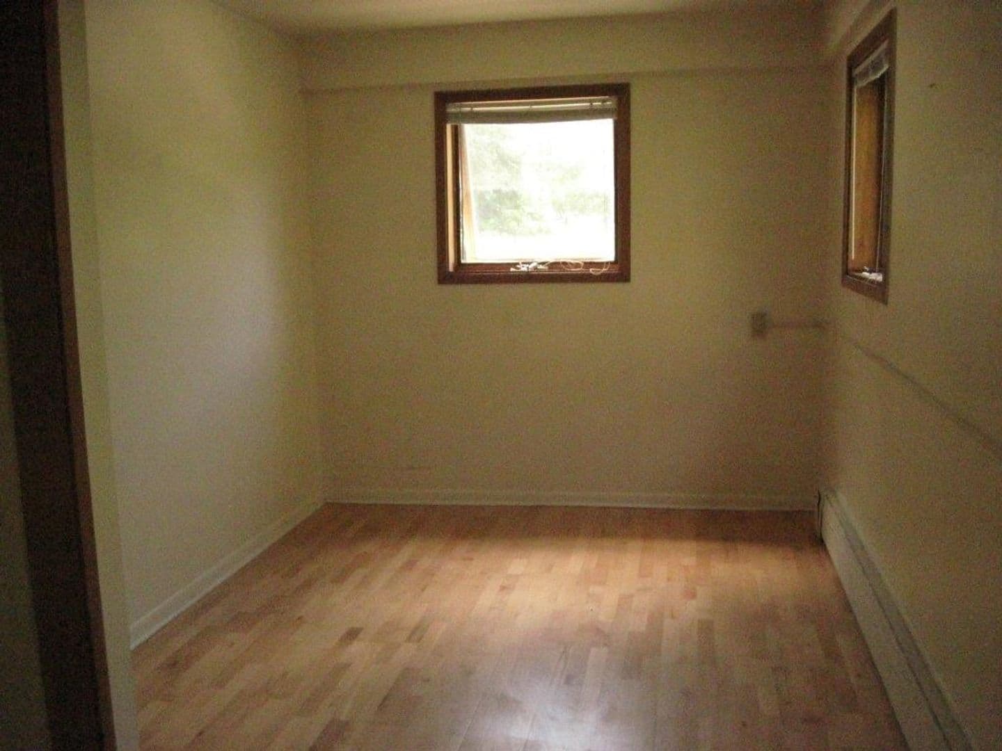 Madison Apartment: 529 North Pinckney Street