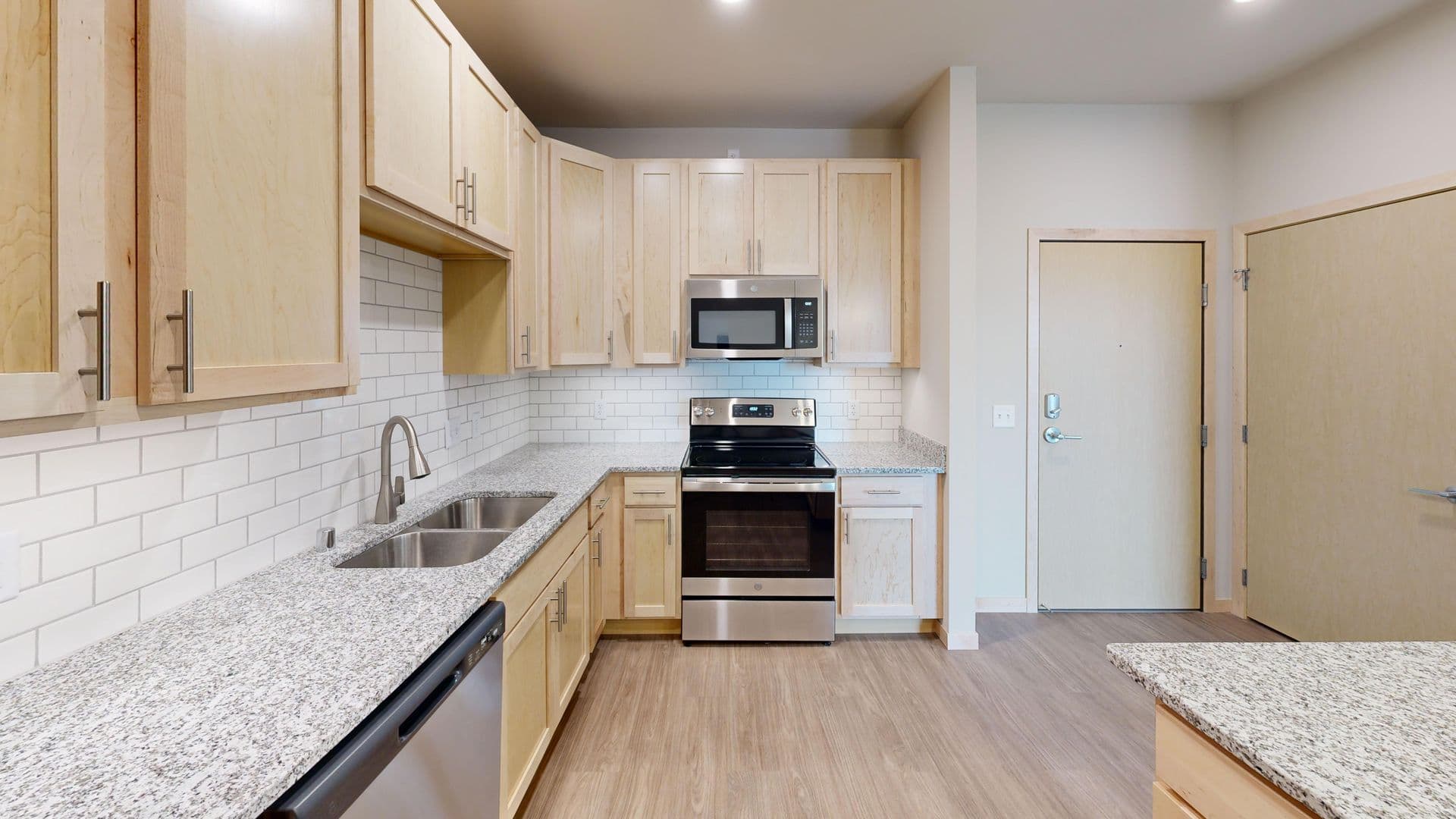 Madison Apartment: 512 S. Yellowstone Drive