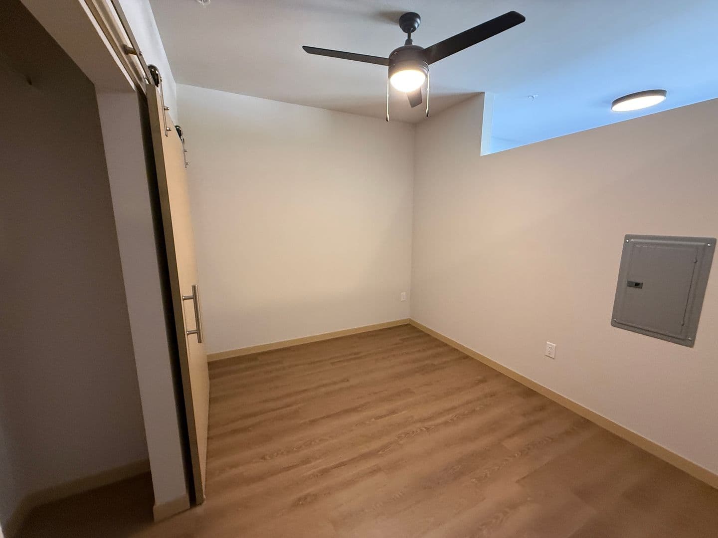 Monona Apartment: 5103 Monona Drive