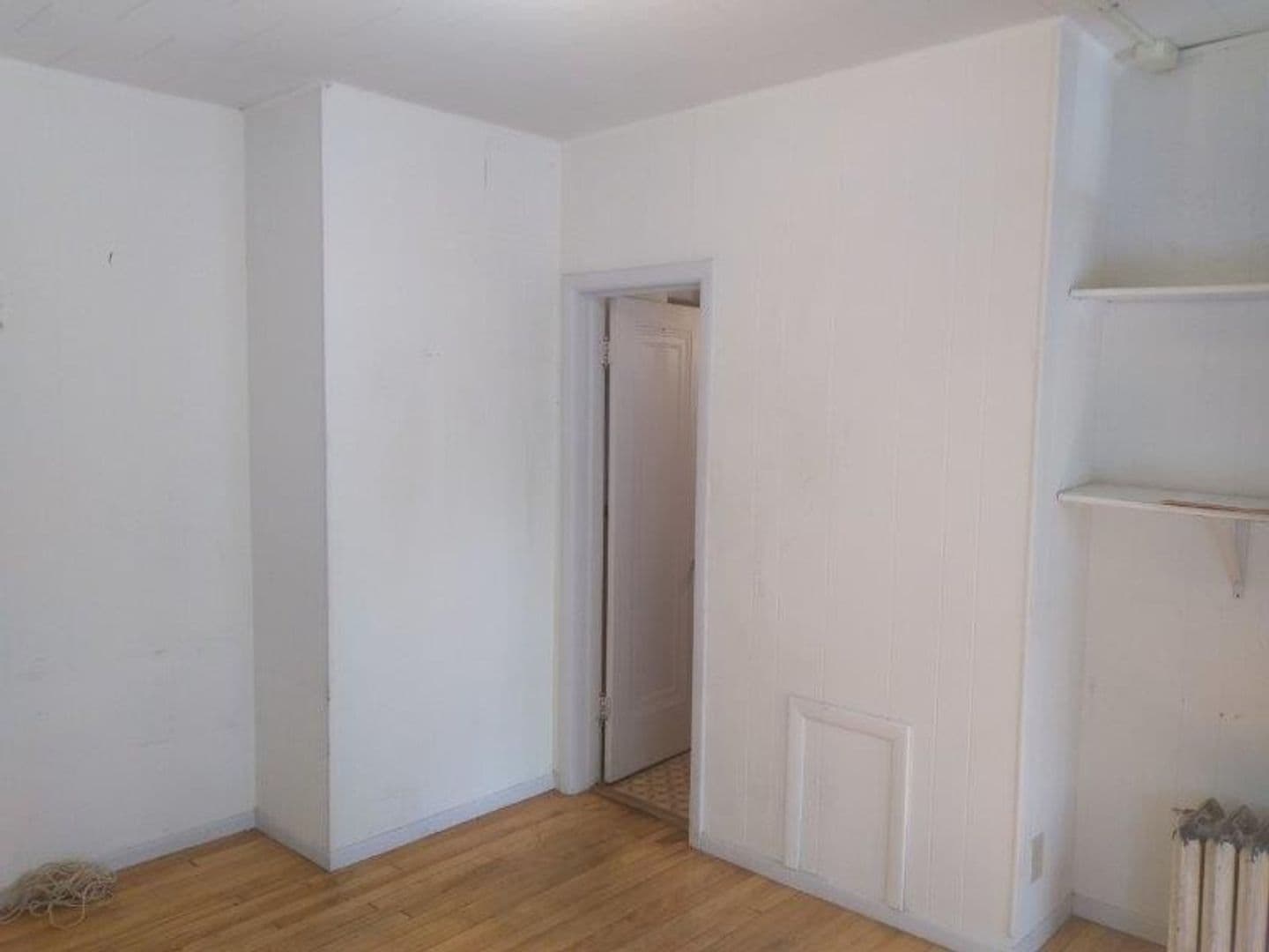 Madison Apartment: 1035 Spaight Street