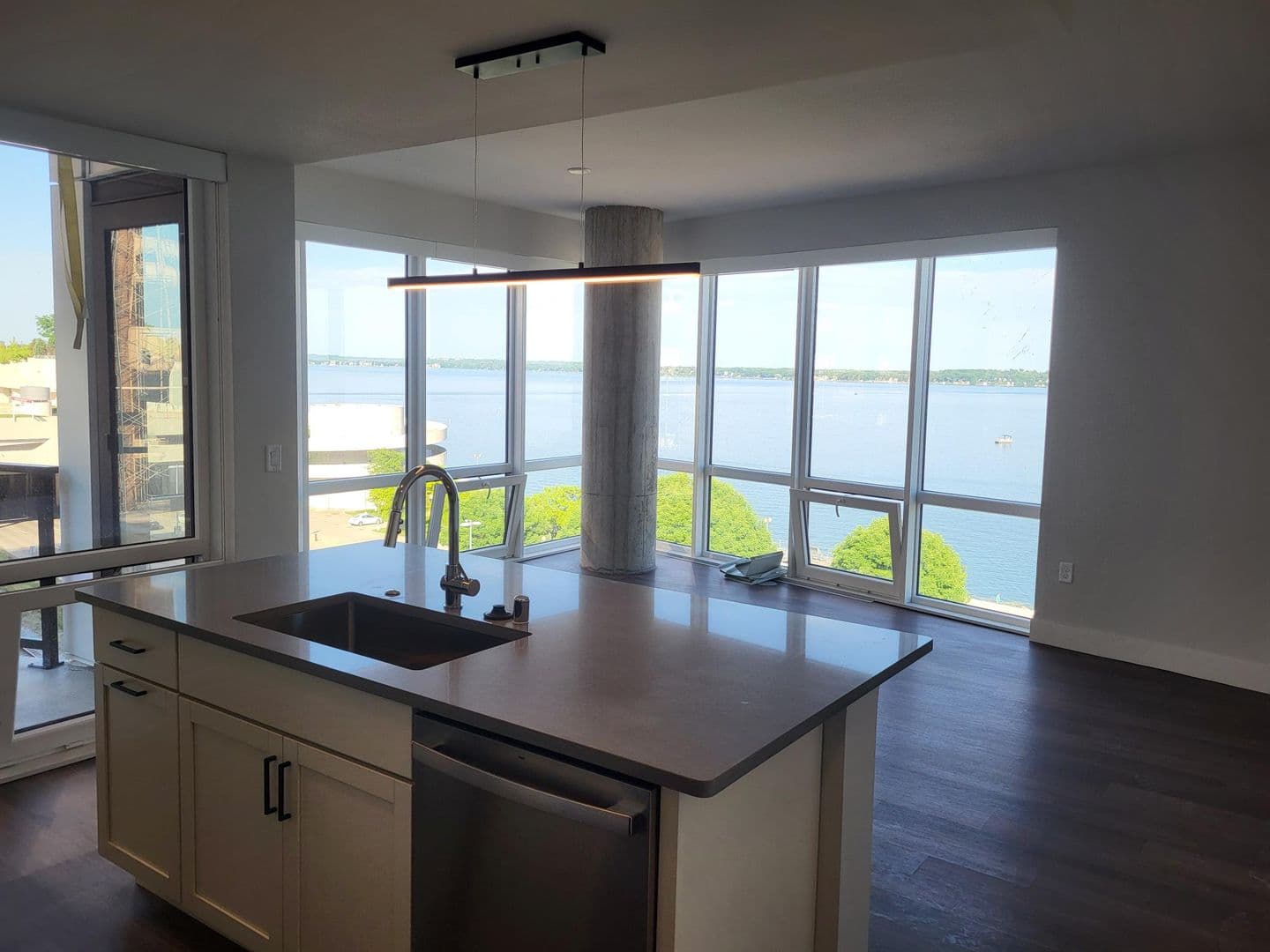Madison Apartment: 179 West Wilson Street