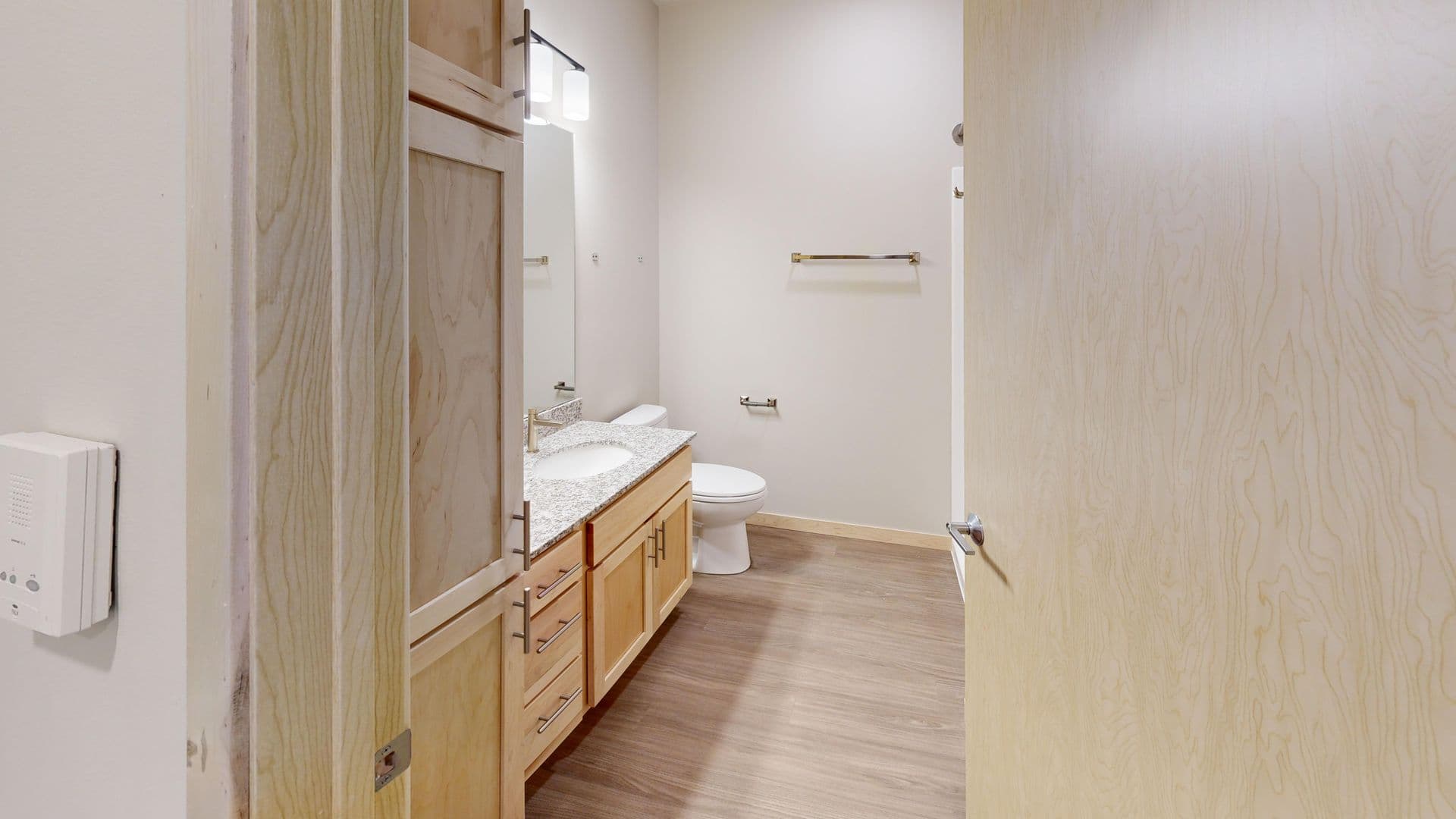 Madison Apartment: 512 S. Yellowstone Drive