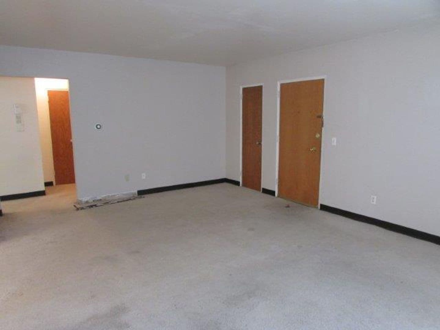 Madison Apartment: 640 East Johnson Street