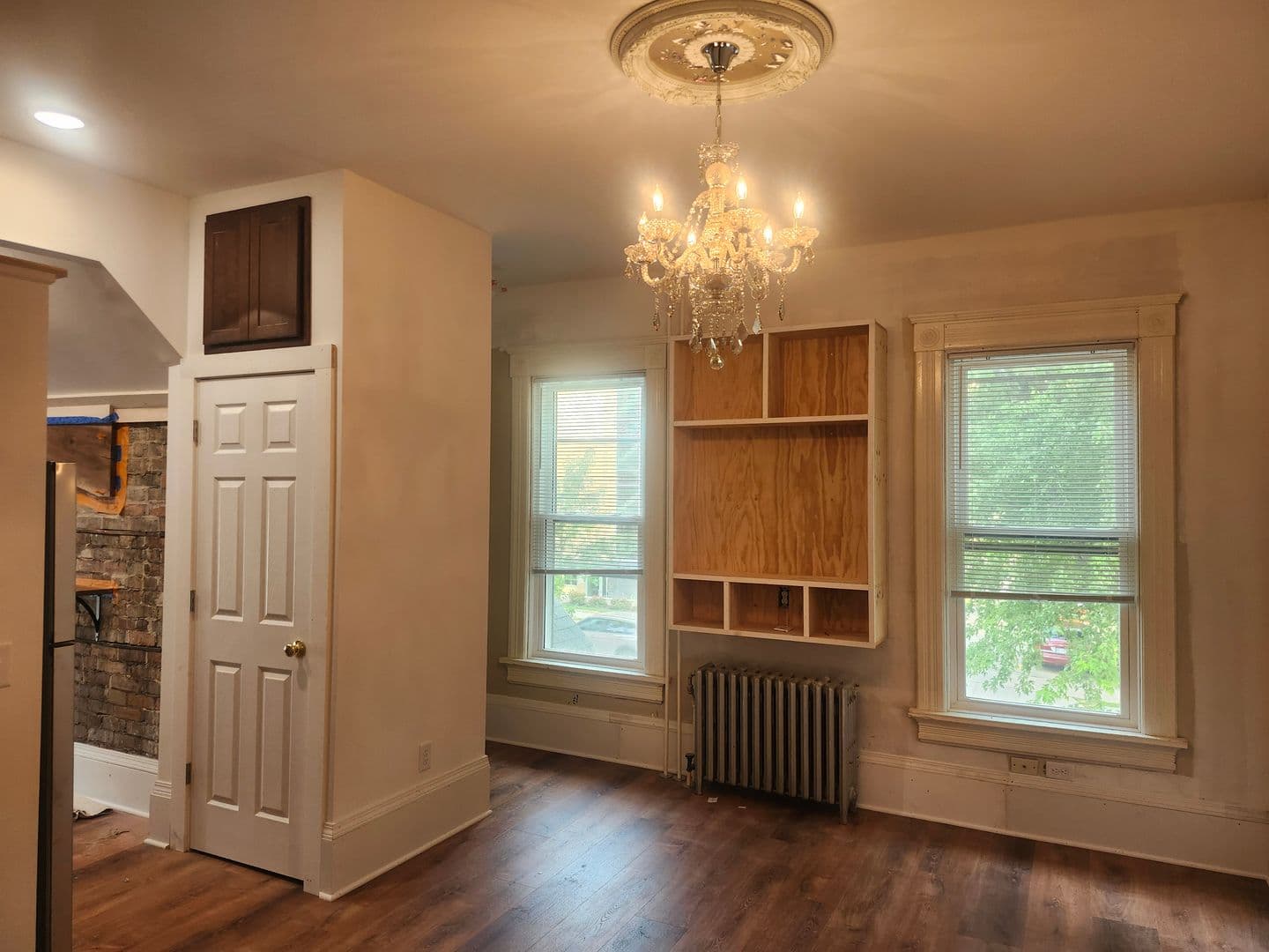 Madison Apartment: 121 East Gilman Street