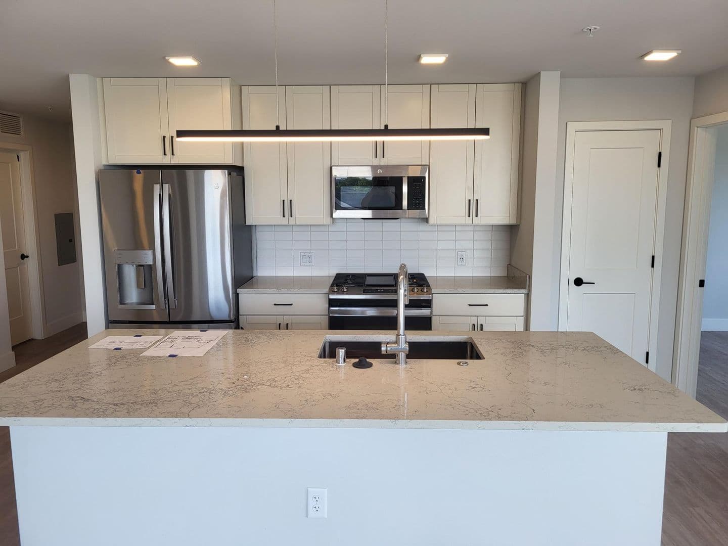 Madison Apartment: 179 West Wilson Street