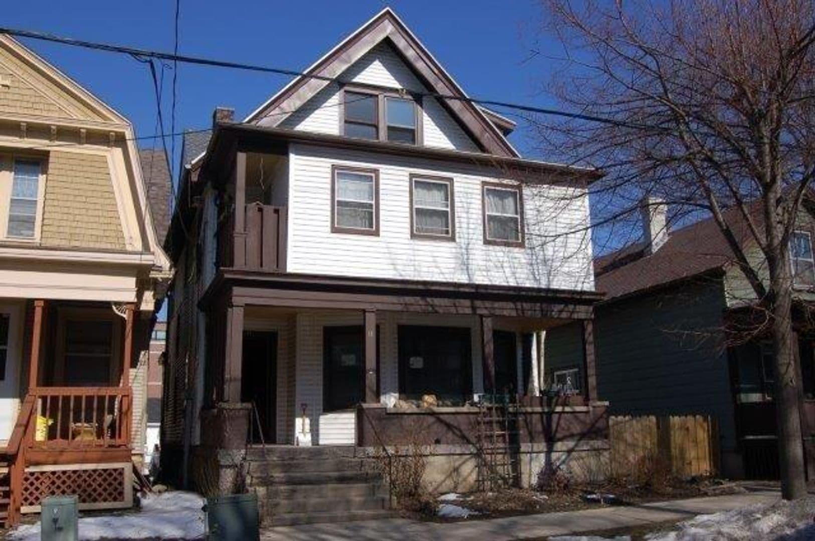 Madison Apartment: 11 North Franklin Street