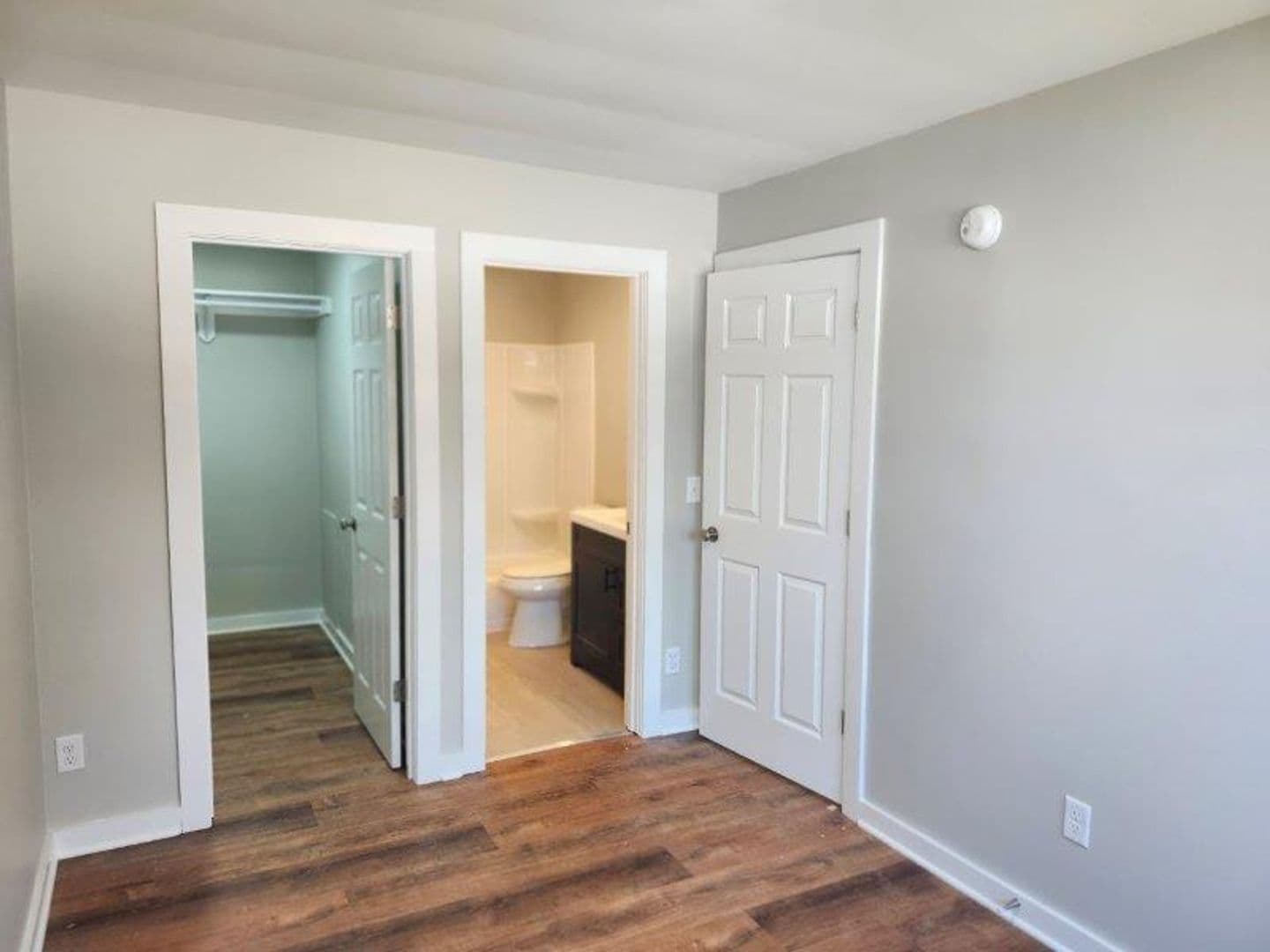 Monona Apartment: 3909 Monona Drive