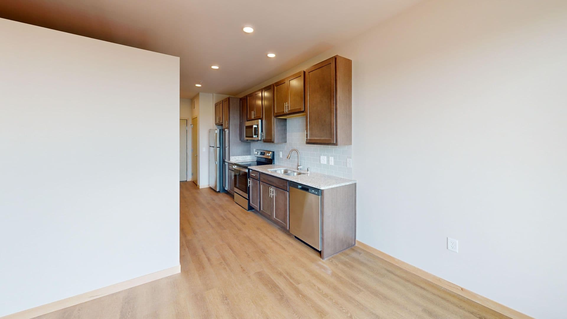 Madison Apartment: 512 S. Yellowstone Drive