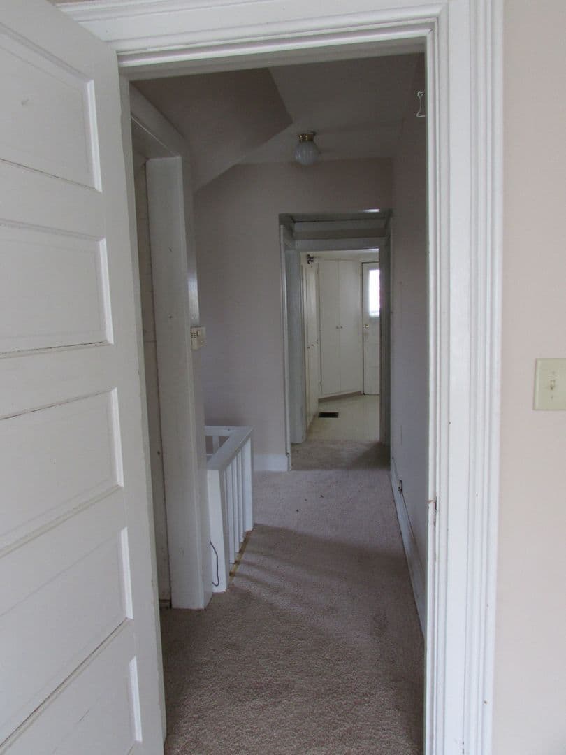 Madison Apartment: 11 North Franklin Street