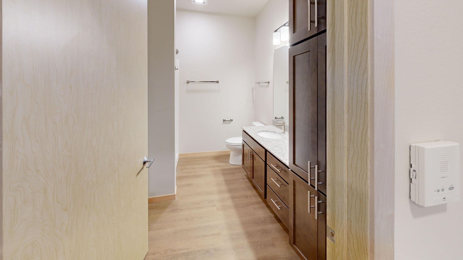 Madison Apartment: 512 S. Yellowstone Drive