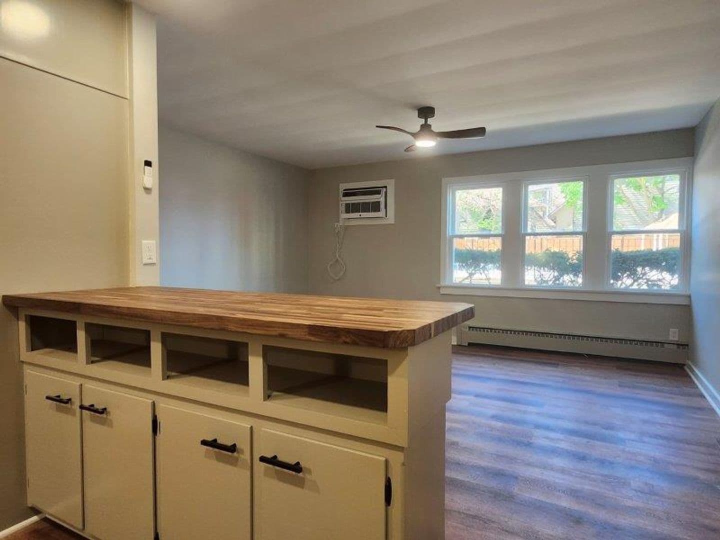 Monona Apartment: 3909 Monona Drive