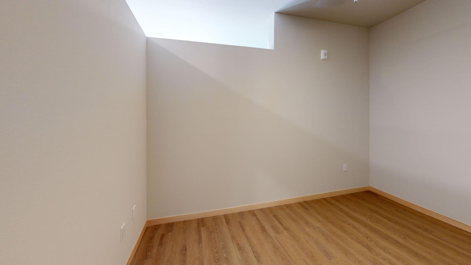 Madison Apartment: 512 S. Yellowstone Drive