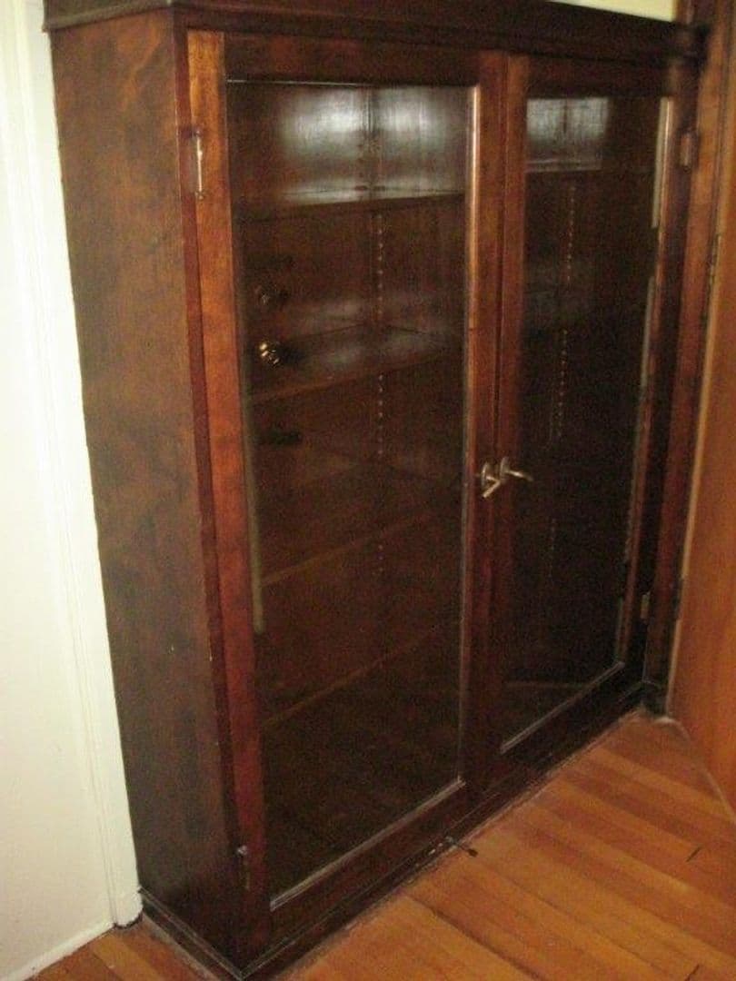 Madison Apartment: 529 North Pinckney Street