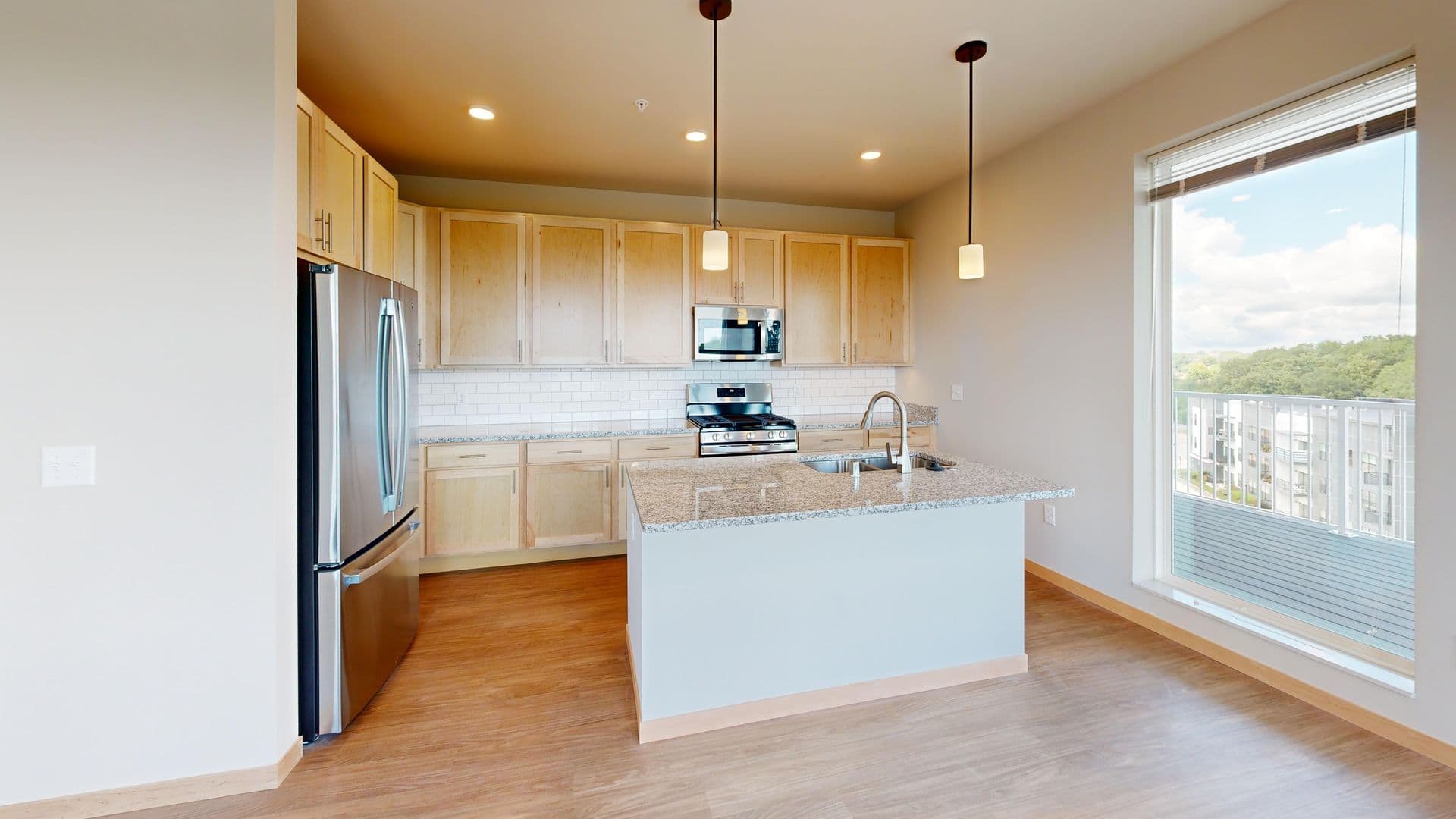 Madison Apartment: 512 S. Yellowstone Drive