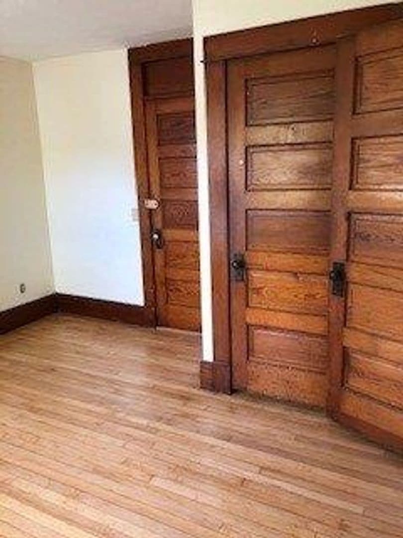 Madison Apartment: 11 North Franklin Street
