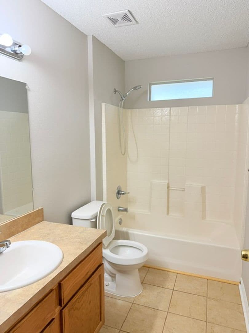 Palm Coast Apartment: 25 Ryarbor dr