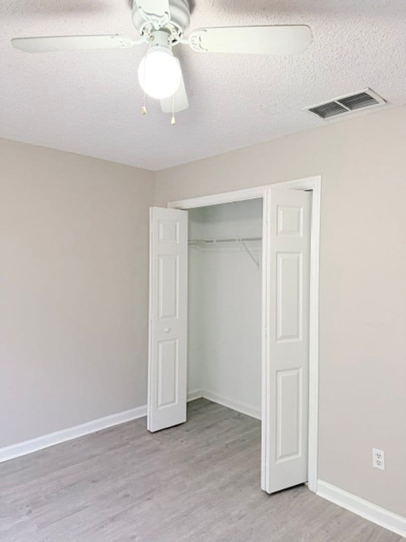 Palm Coast Apartment: 25 Ryarbor dr