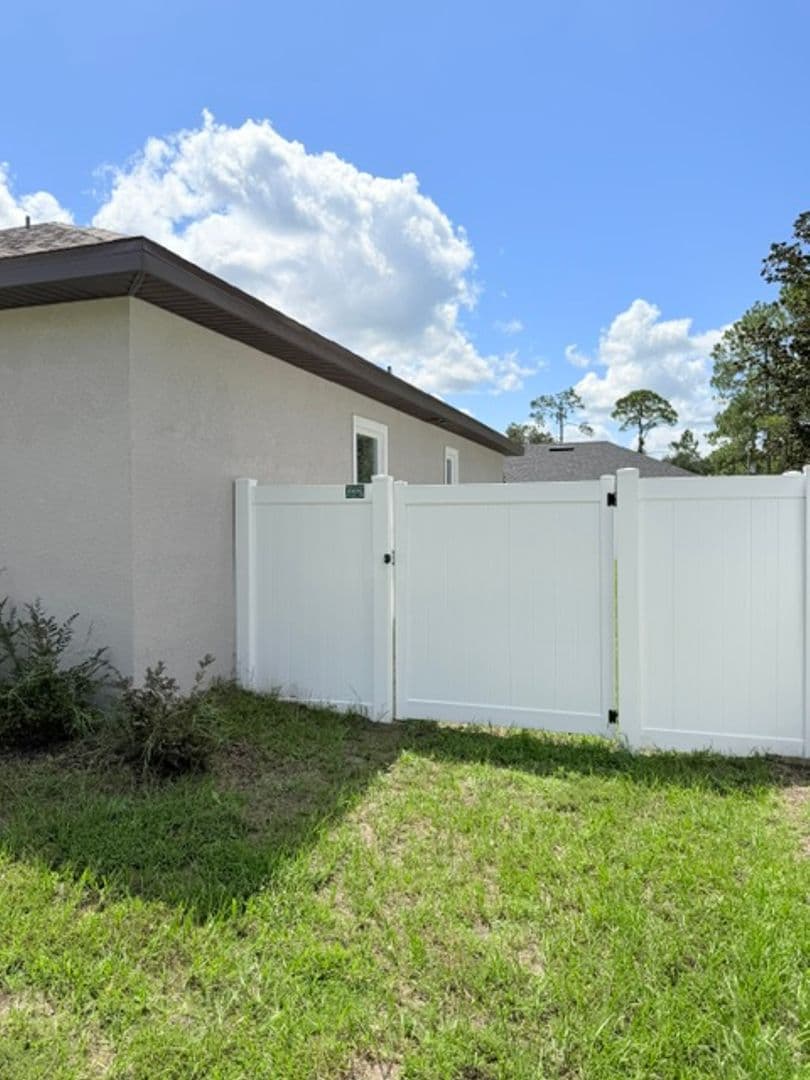 Palm Coast Apartment: 16 Slumberland Path