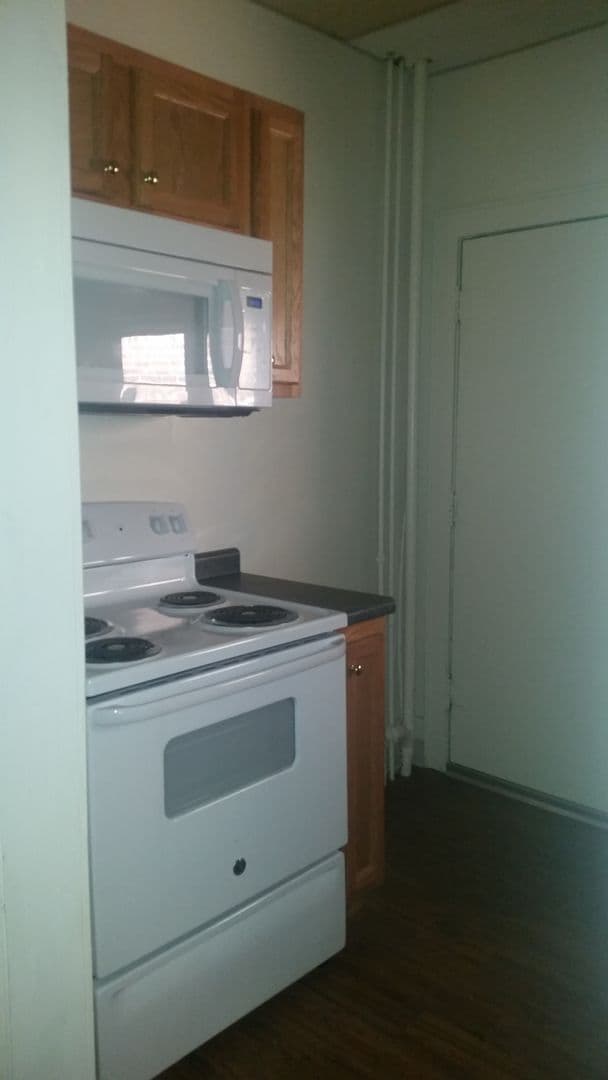 Martinsburg Apartment: 124 East Martin Street