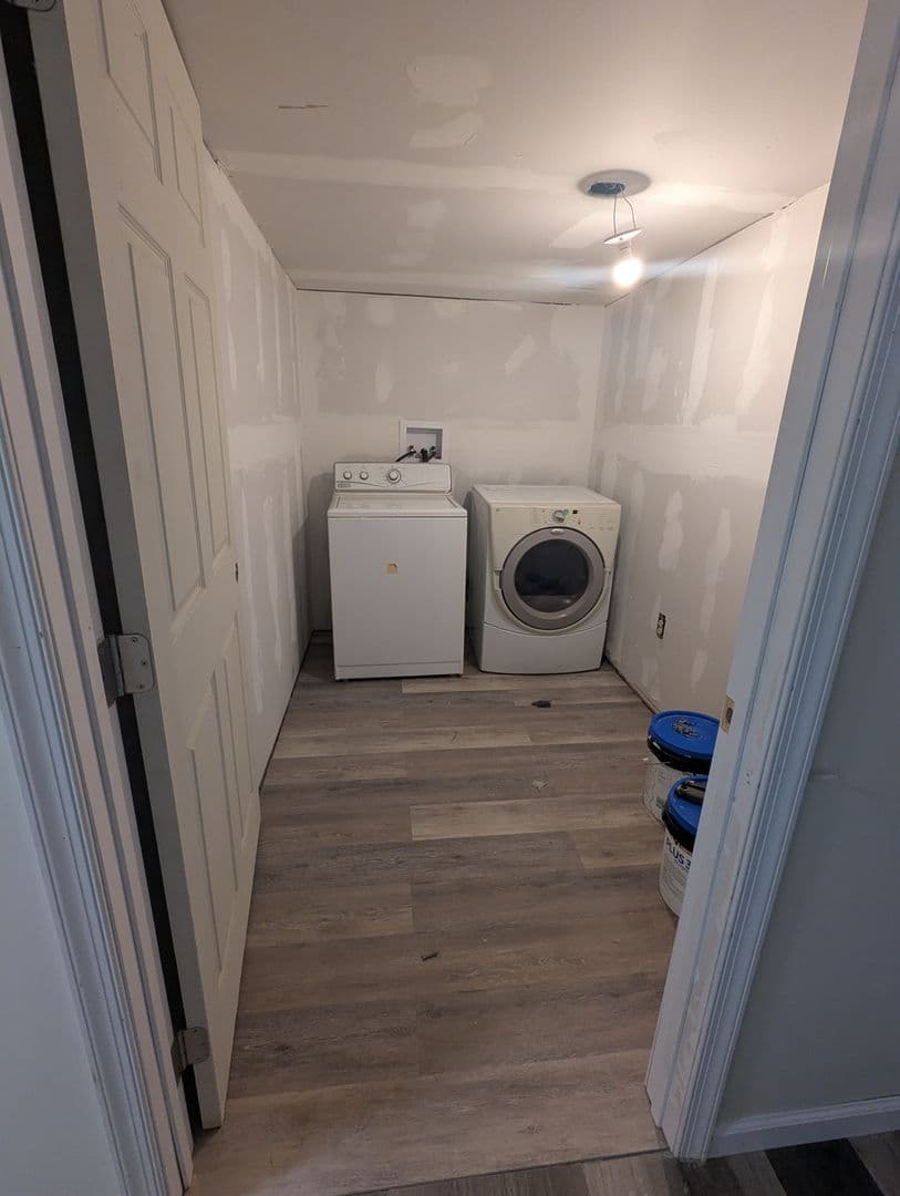 Shepherdstown Apartment: 108 EWashington- 300-400 SPrincess