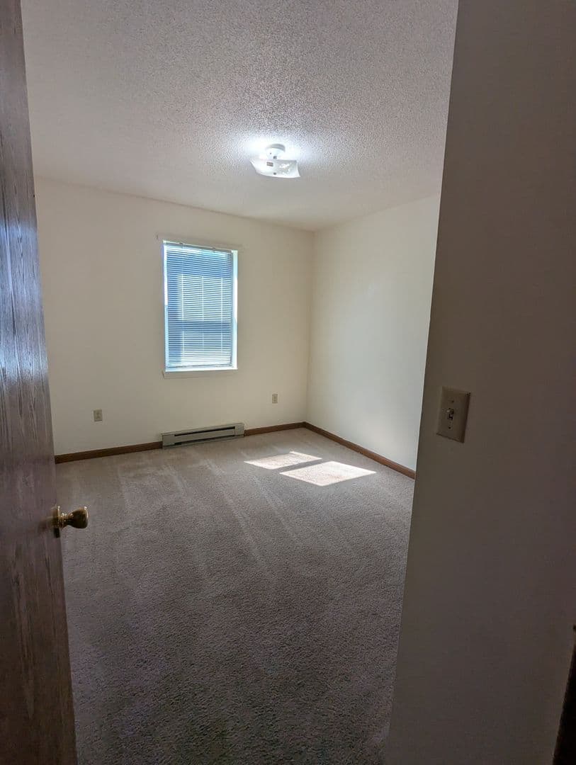 Martinsburg Apartment: 122 Jackson Place