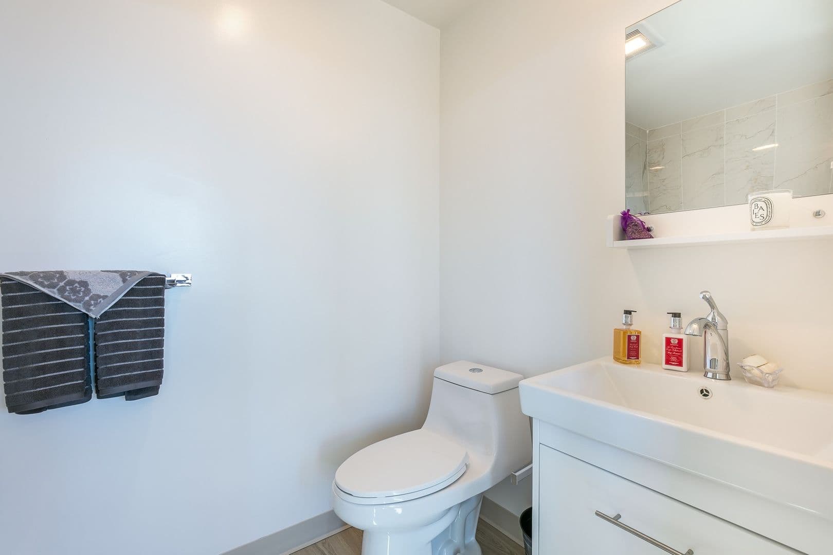 San Francisco Apartment: 363 6th St