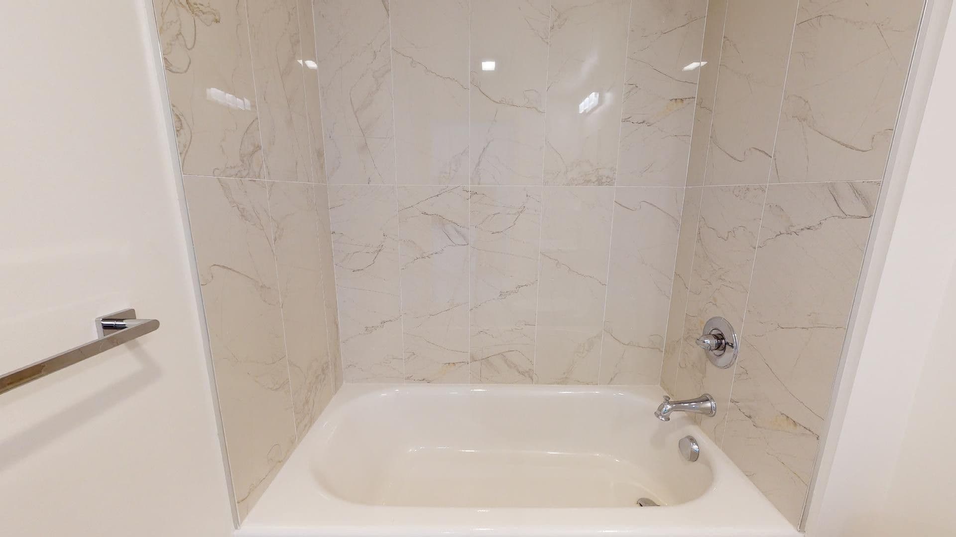 San Francisco Apartment: 345 6th St