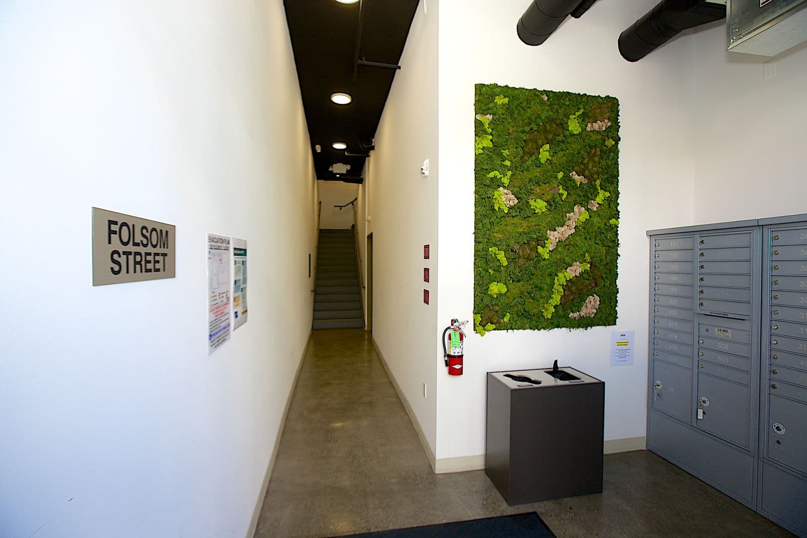 San Francisco Apartment: 1335 Folsom St