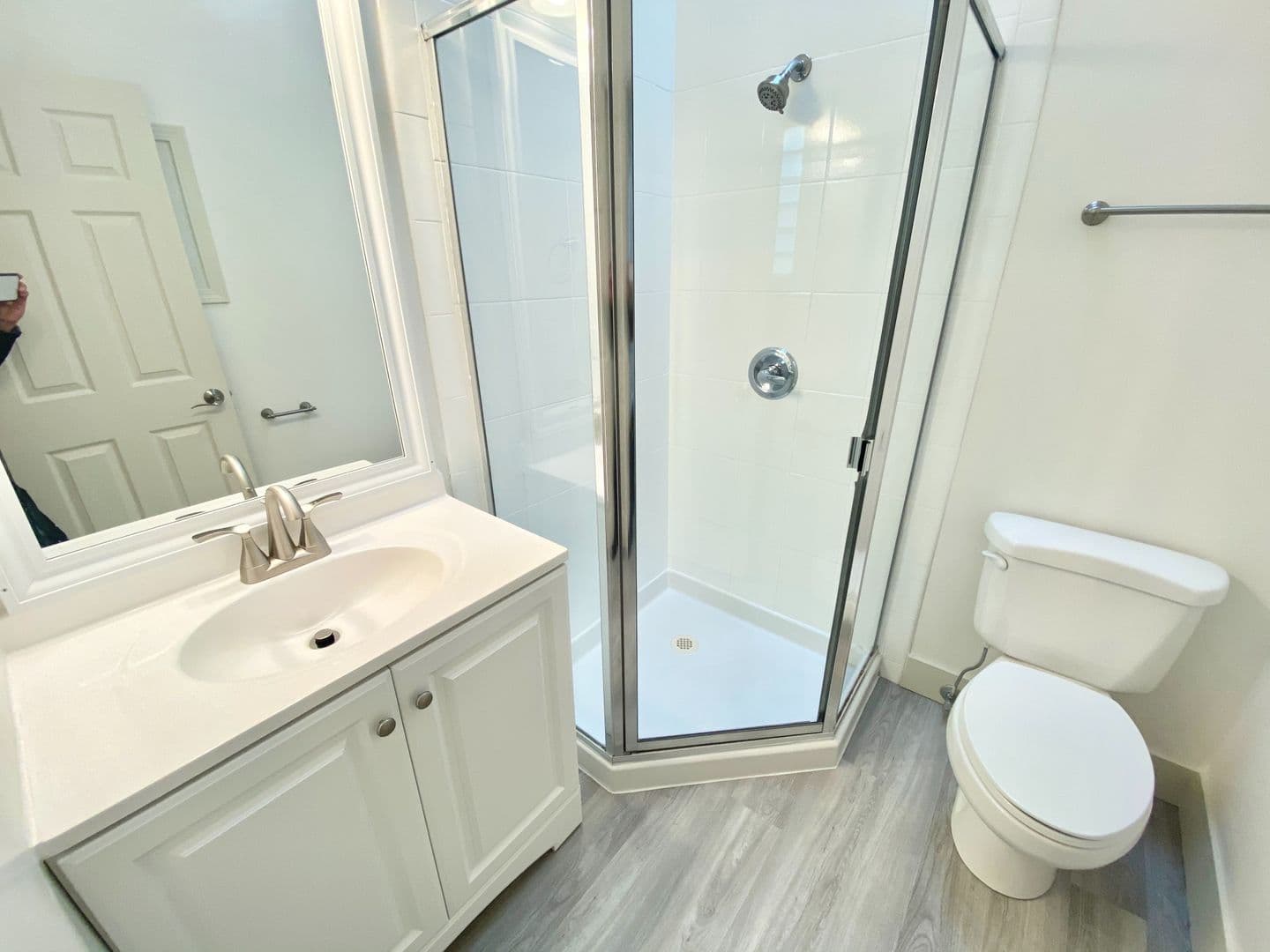 San Francisco Apartment: 1242 Howard St
