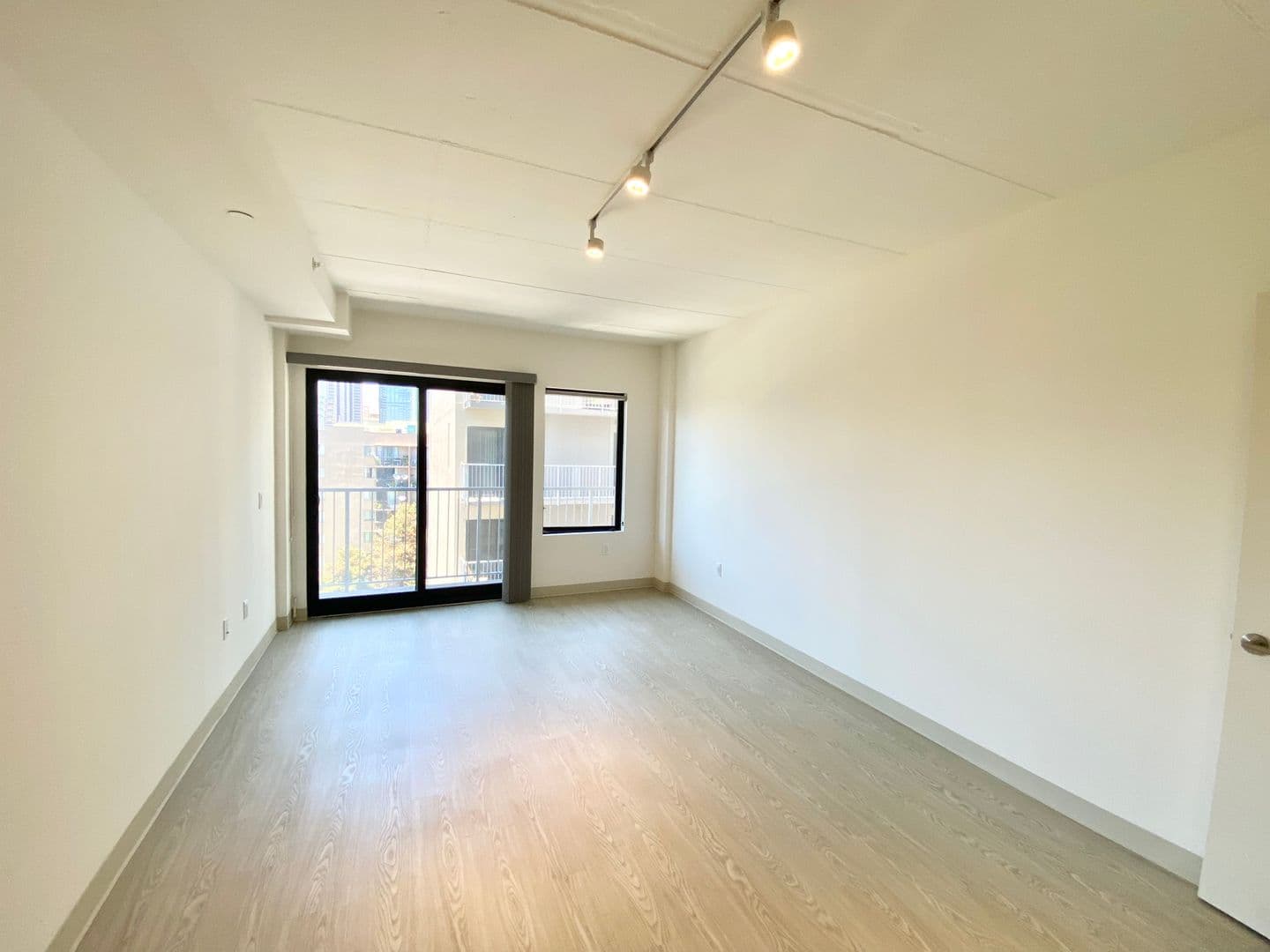 San Francisco Apartment: 750 Harrison St