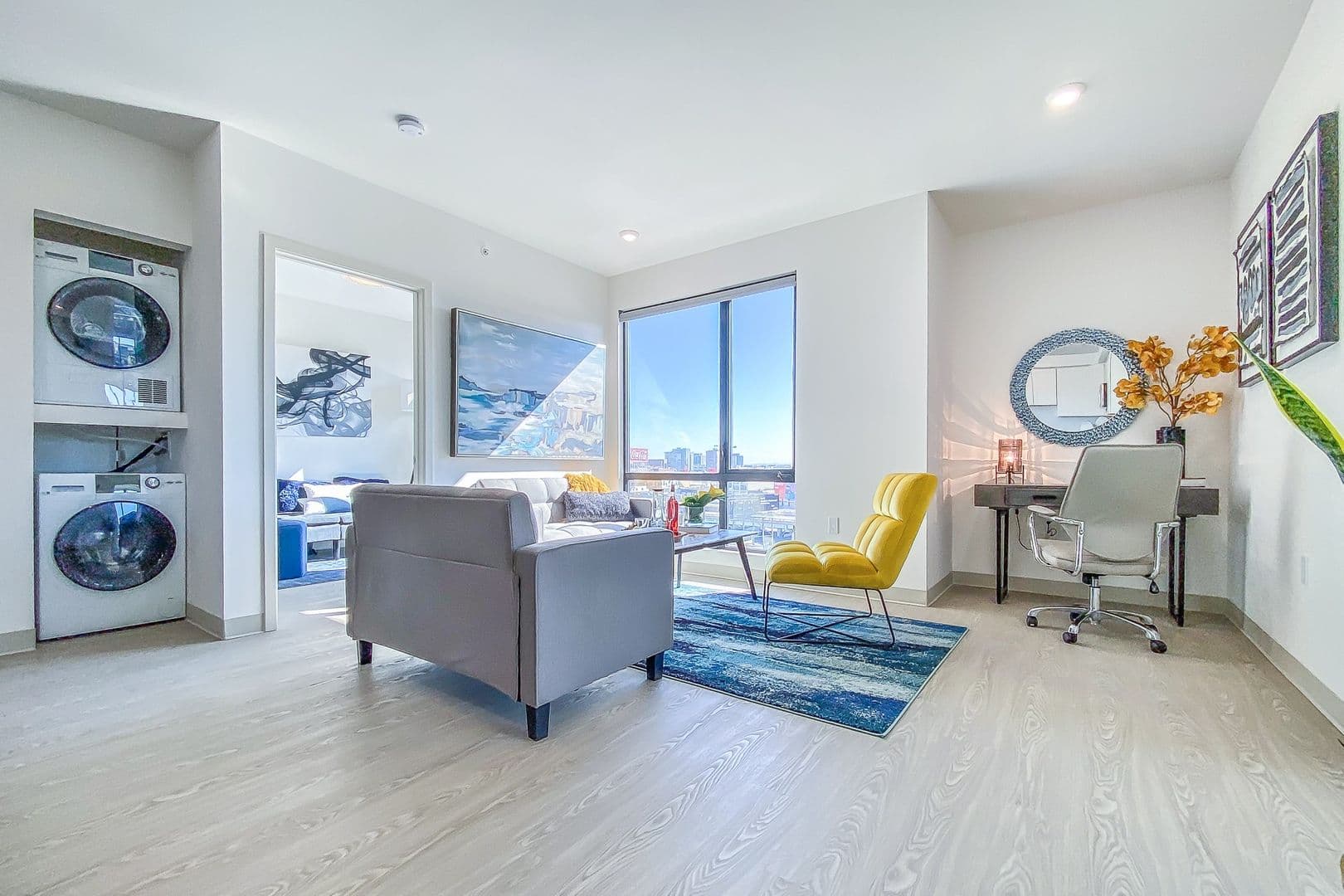 San Francisco Apartment: 363 6th St