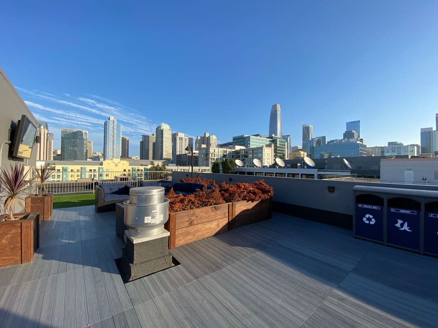 San Francisco Apartment: 750 Harrison St